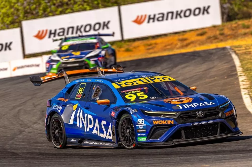 Lucas Kohl e Danilo Dirani dividir&atilde;o #95 na corrida Endurance da Stock Car 