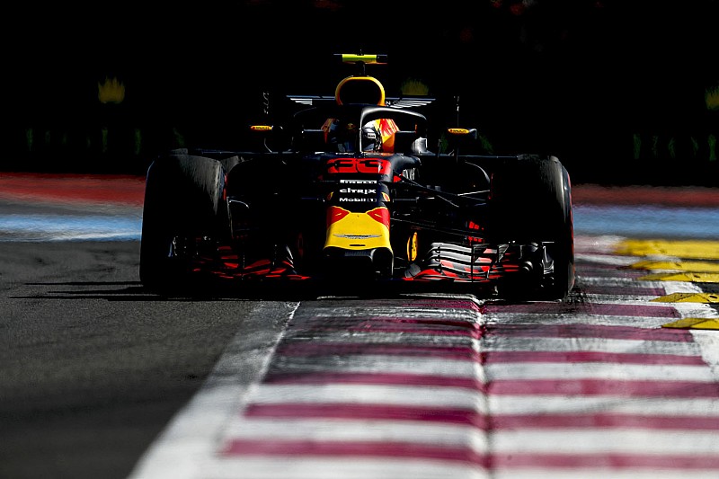 Verstappen, Mercedes'le olan farka şaşırmadı
