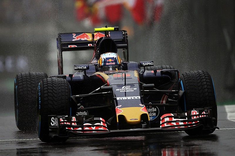 Carlos Sainz Jr., Scuderia Toro Rosso STR11