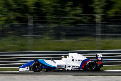 Шварцман выиграл гонку Еврокубка Формулы Renault 2.0