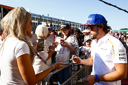 Alonso, McLaren'ın ne zaman rekabetçi olacağından emin değil
