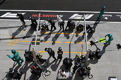 Whiting : Les faux arrêts au stand "font partie du spectacle" en F1