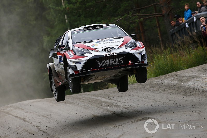Finlandia, PS10: Lappi passa Latvala e vola in vetta alla classifica!