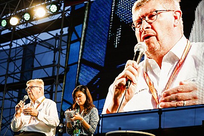 Chefe da F-E diz que F1 precisaria de permissão para ser elétrica