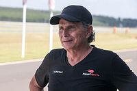 F1: Piquet é condenado a pagar R$5 milhões por ofensas a Hamilton; cabe recurso