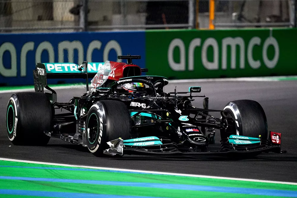 Lewis Hamilton, Mercedes W12