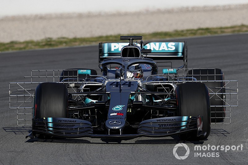 <b>Mercedes</b> introduces revised aero package in testing
