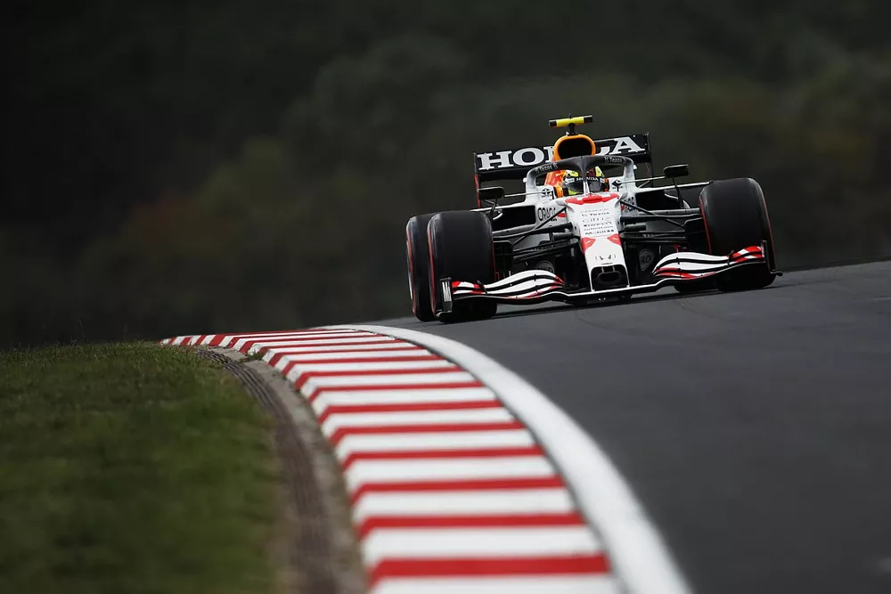 Sergio P&eacute;rez, Red Bull Racing RB16B