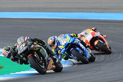Rins, crítico con Zarco: “Quien va buscando el riesgo, al final se la gana”