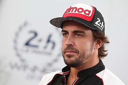 Doornbos: "Alonso is voor mij een legende, maar het is tijd om te gaan"