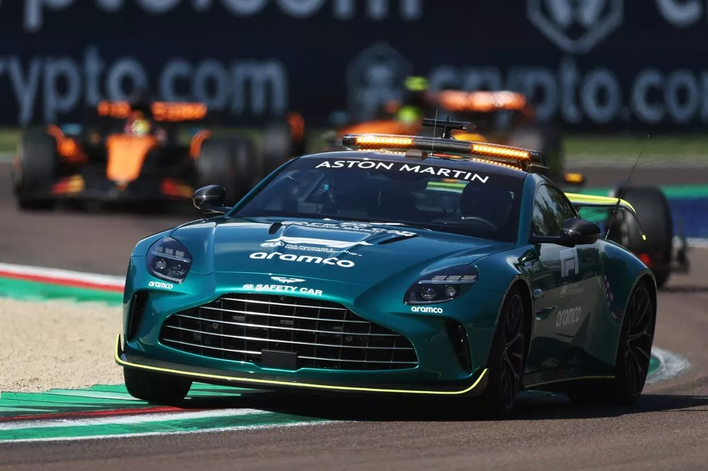 Safety car