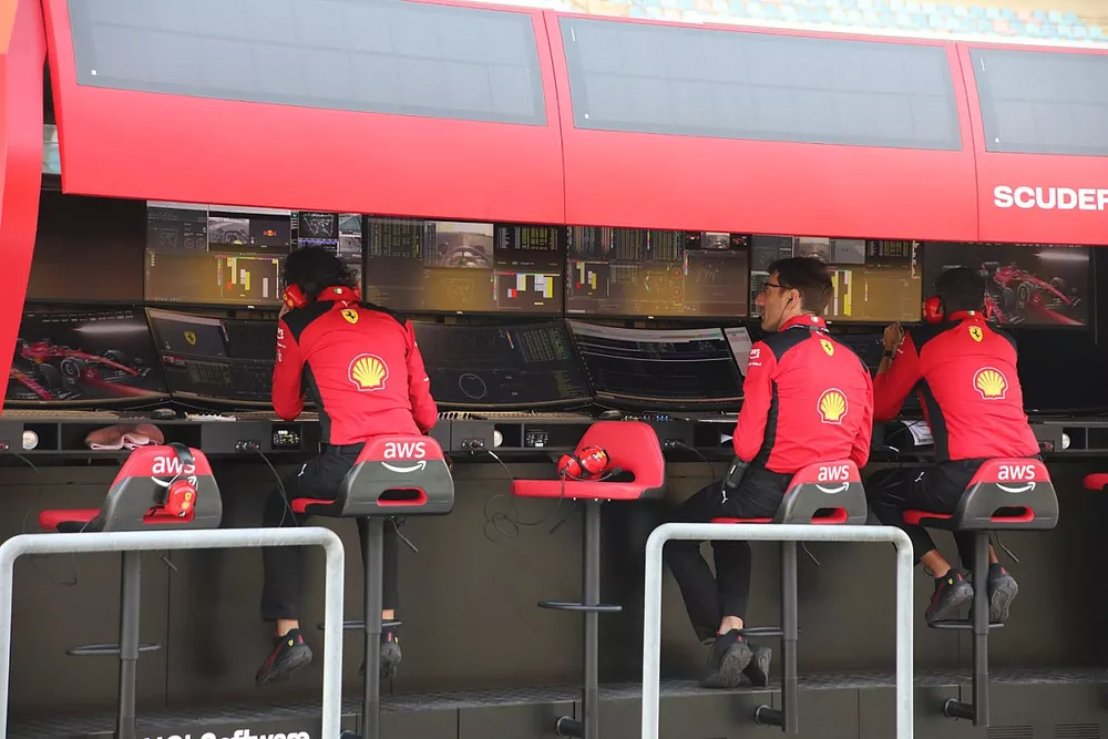 Muro de boxes Ferrari