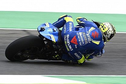 Mugello MotoGP: Iannone tops FP2, huge crash for Pirro