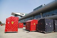 F1: Metade do grid ainda aguarda chegada de materiais do México; atraso não deve afetar programação