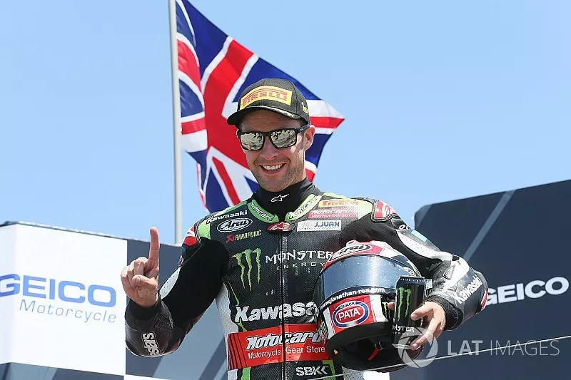 Le vainqueur Jonathan Rea, Kawasaki Racing