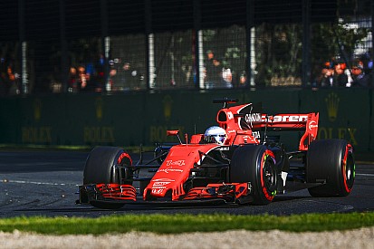 Alonso - McLaren doit faire une économie d'essence "record"