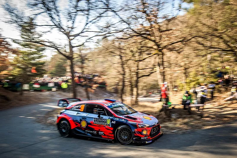 S&eacute;bastien Loeb, Daniel Elena, Hyundai Motorsport Hyundai i20 Coupe WRC