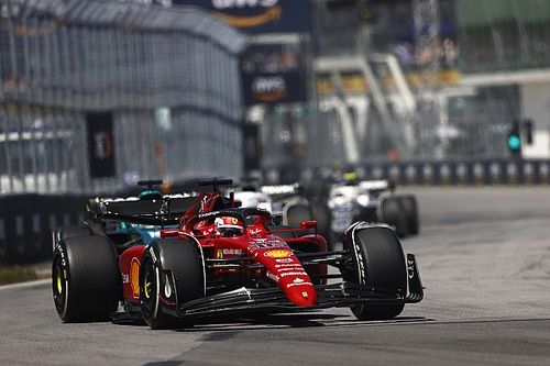 La lenta parada en pits le hizo la vida "mucho más difícil" a Leclerc
