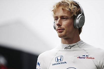 Hartley: Takım bana tam destek vermiyor