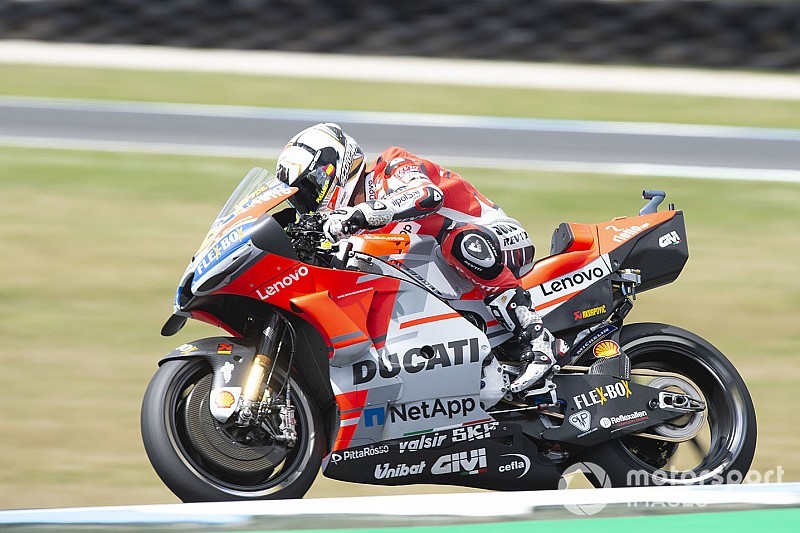 Bautista: “Veo imposible el trueque con Petrucci en Ducati”