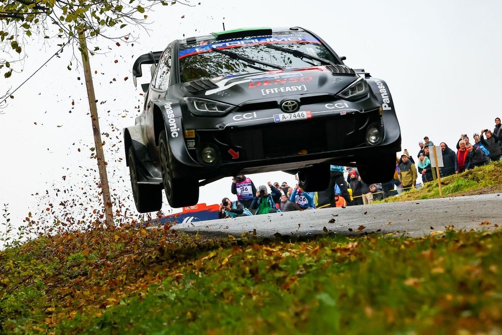 WRC Rally Japan 2024 パッチ TOYOTA JASDF WRC2 Day 1 & 2 Highlights | WRC FORUM8 Rally Japan 2024