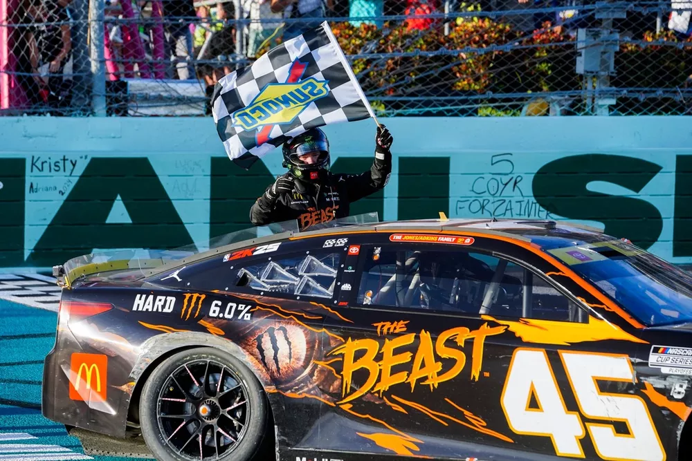 Race winner Tyler Reddick, 23XI Racing, The Beast Killer Sunrise Toyota Camry