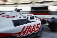 De liveries van het Haas Formule 1-team door de jaren heen