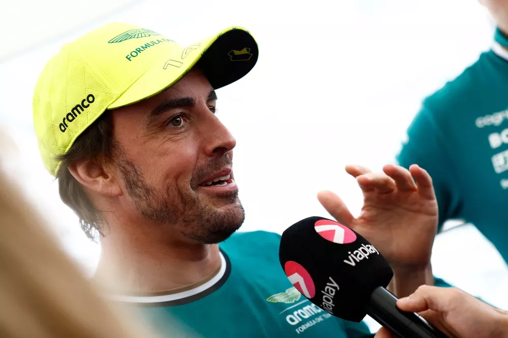 Fernando Alonso, Aston Martin F1 Team, is interviewed