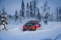 Solberg coraz szybszy