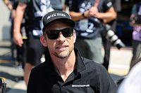 Button acredita que Verstappen precisa provar grandeza fora da F1: "Não pode ser o melhor piloto do mundo se não sair da bolha"