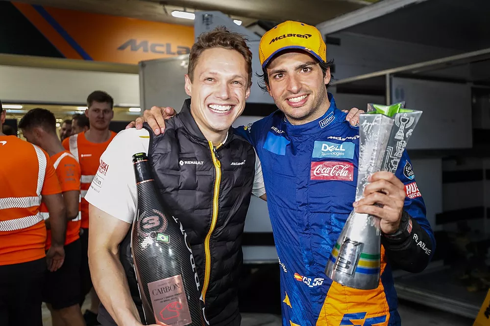 Rupert Manwaring, entrenador de Carlos Sainz