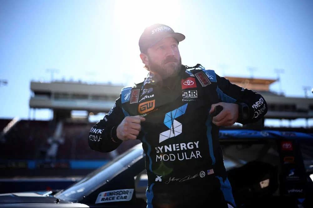 Jeffrey Earnhardt, Sam Hunt Racing Toyota