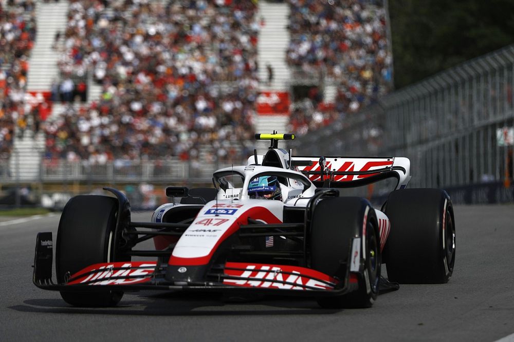 Mick Schumacher, Haas VF-22