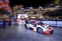 Ogier y Loeb libran la batalla en el día 1 de Montecarlo