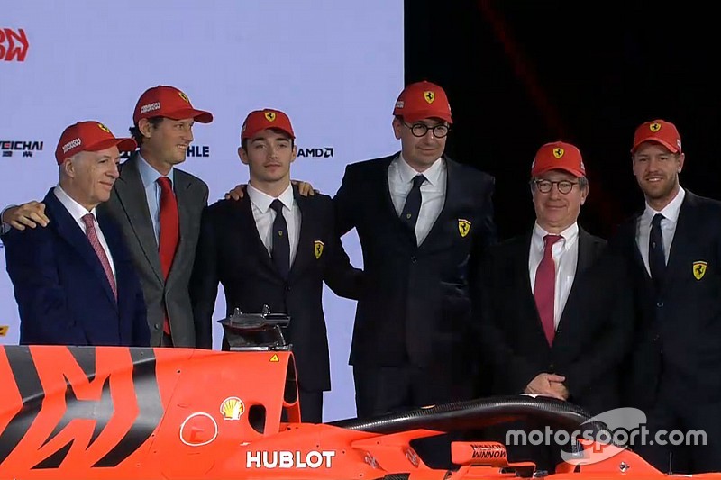 Феттель першим сяде за кермо нової машини Ferrari на тестах