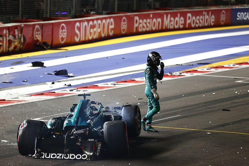 F1 Singapore GP qualifying redflagged after massive Stroll crash