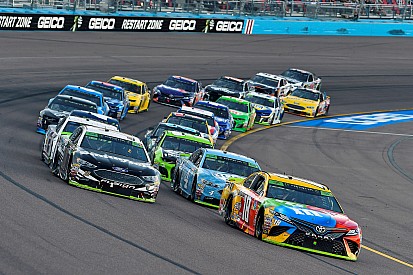 Kyle Busch wants “extra quarter-inch” from non-title contenders