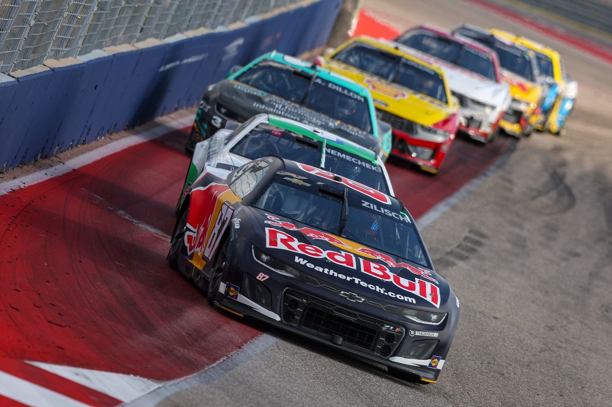 Connor Zilisch promoted to NASCAR Cup in multiyear deal with Trackhouse