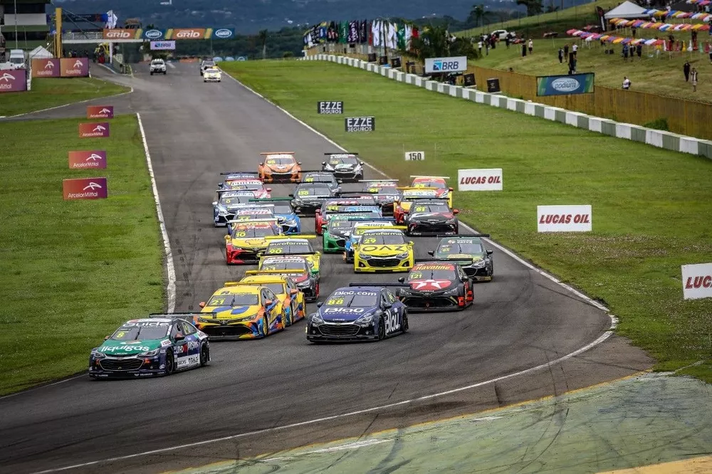 Stock Car em Goi&acirc;nia