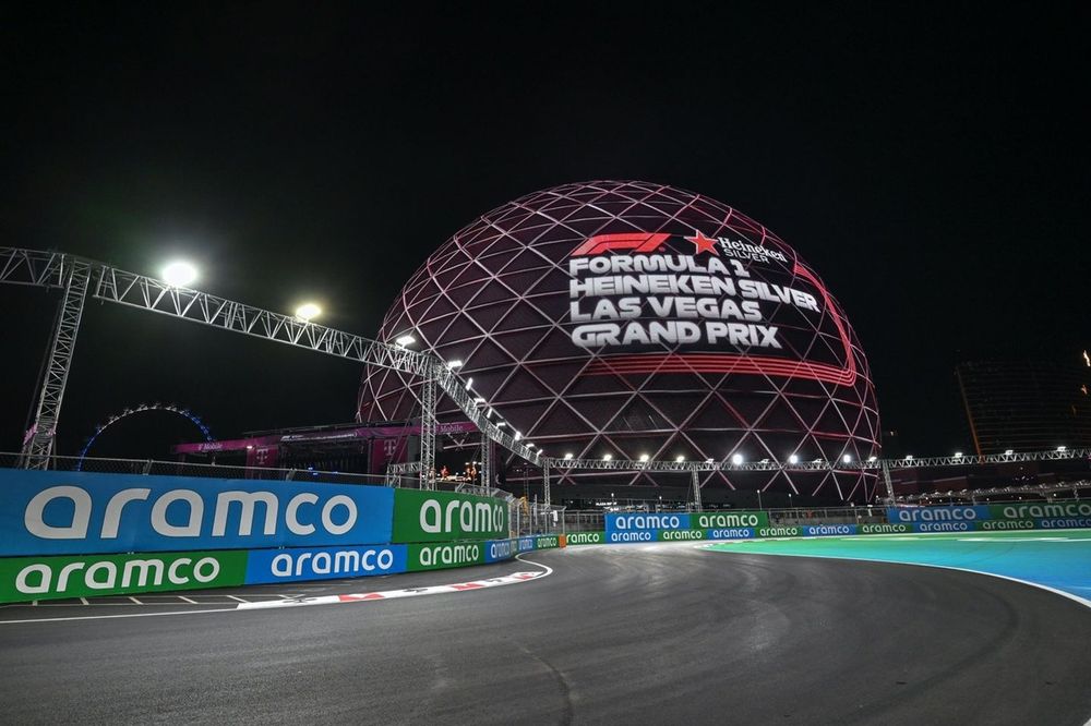 Circuit detail and Aramco trackside branding