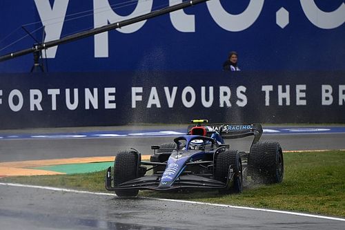 В Williams попросили Латифи улучшить результаты