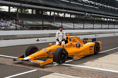 Официально: Алонсо и McLaren снова выступят в Indy 500