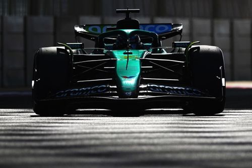 Crawford lidera el test final de la F1 2025 en Abu Dhabi y Pato O'Ward es 7&deg; 