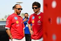 F1: Vasseur 'dá carta branca' para Hamilton e Leclerc criticarem a Ferrari
