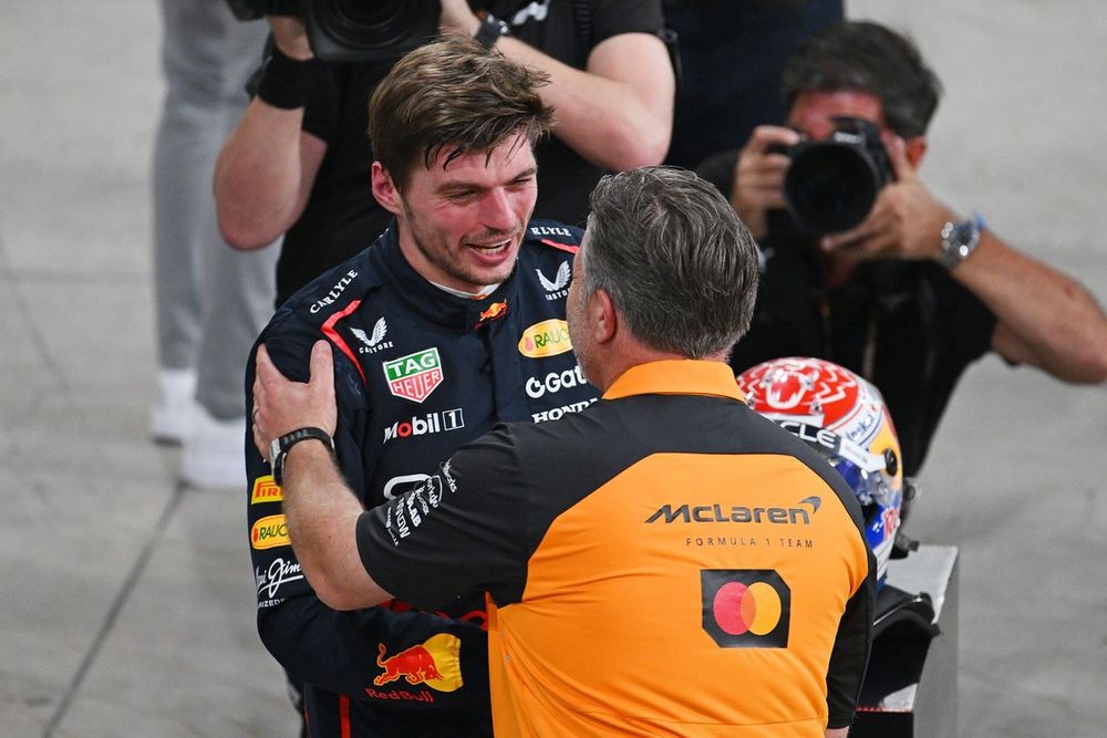Max Verstappen, Red Bull Racing, Zak Brown, McLaren