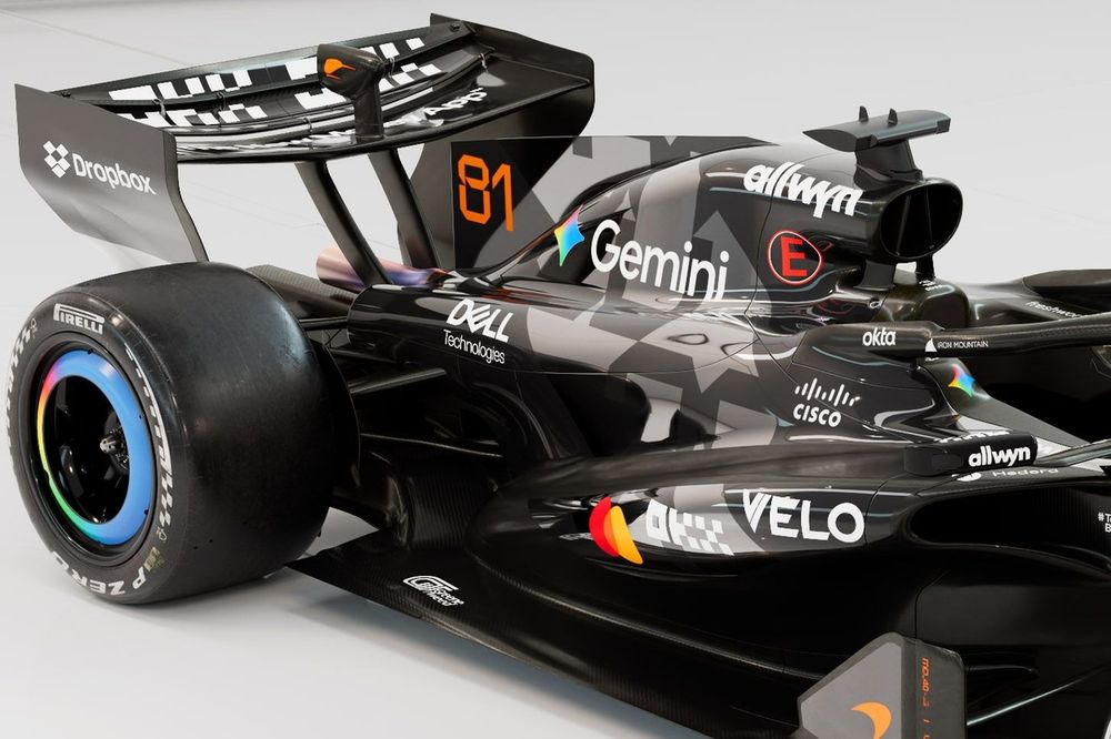 McLaren MCL40 Barcelona Test livery 