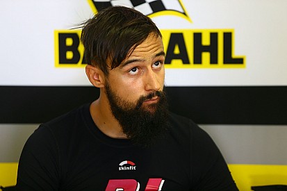 Krummenacher en décembre du Mondial Supersport à l'Asia Road Racing Championship