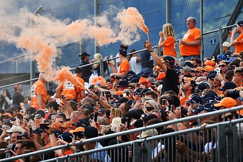 Verstappen potępia użycie rac