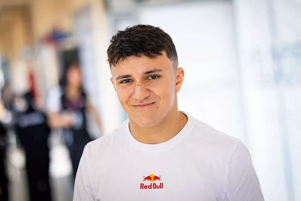 Isack Hadjar, piloto reserva da equipe RB F1 do Visa Cash App