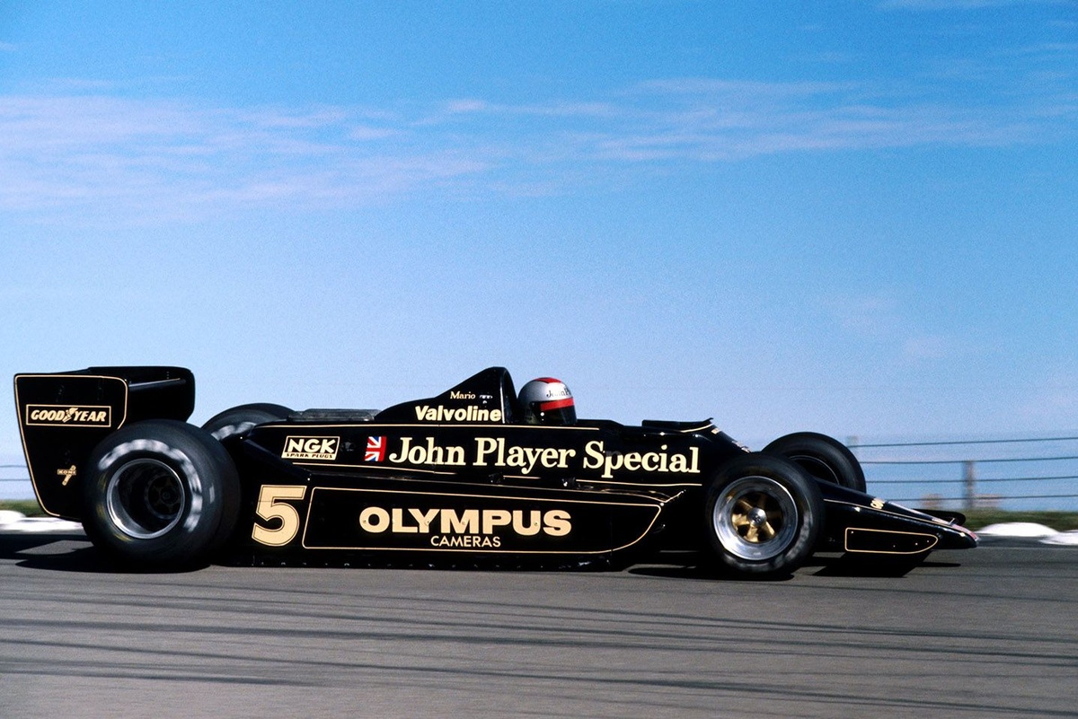 Top 10 best looking F1 cars